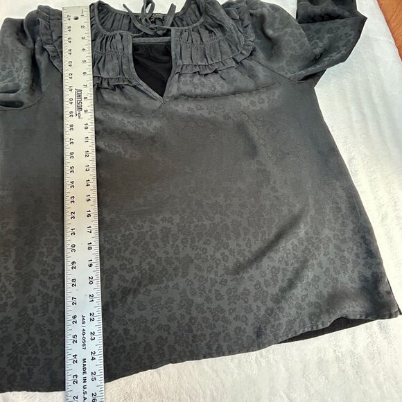 Current Air Womens Southwark Shirred Top Blouse Medium Gray Leopard Ruffe Trim - Picture 6 of 6